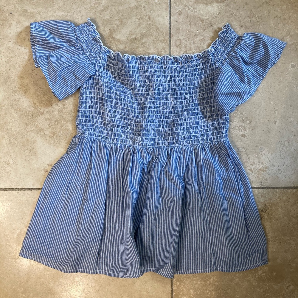 Off the Shoulder American Eagle Top